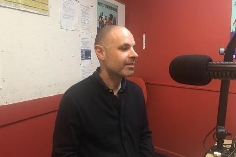 Dr Elliot Fishman of the Institute for Sensible Transport in the studio at 3CR Community Radio on the Yarra BUG Radio Show