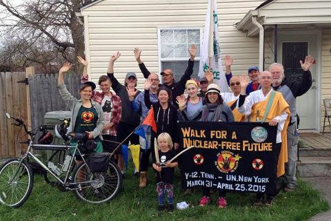 group photo of the walkers, cyclists and runners