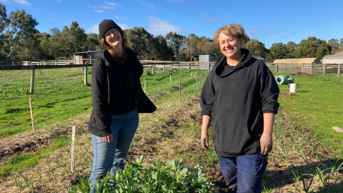 Pop Up Garlic Farmers Vicky Ellmore and Lynn-eva Bottomley